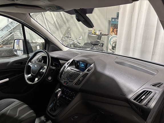 Ford Transit Connect 20 of 25