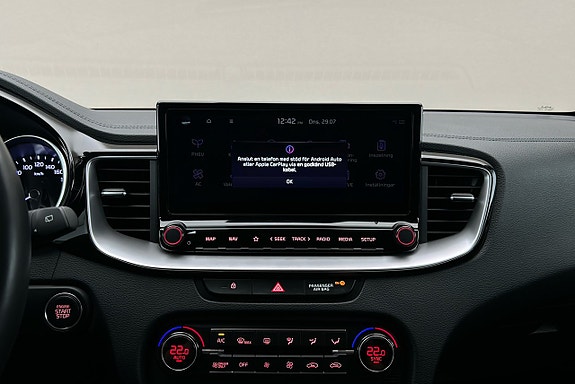 Kia Ceed 22 of 22