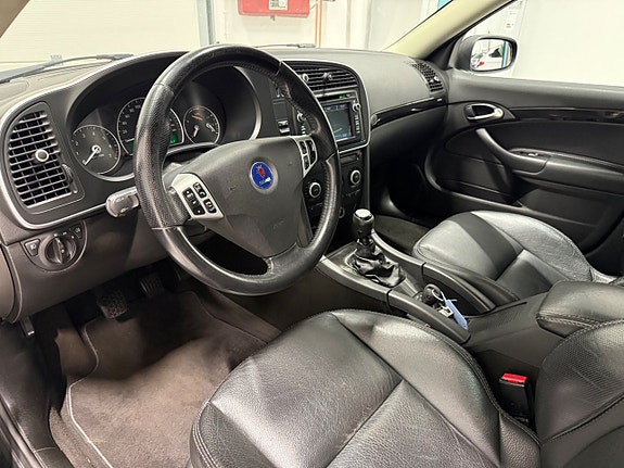 Saab 9-3 8 of 19