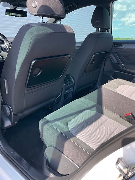 Volkswagen Golf Sportsvan 14 of 20