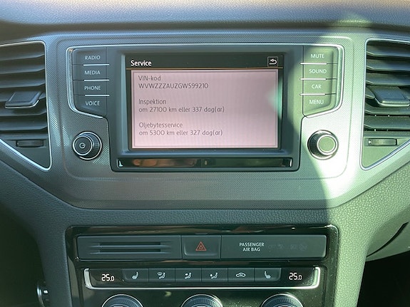 Volkswagen Golf Sportsvan 15 of 20