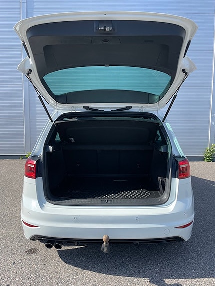 Volkswagen Golf Sportsvan 7 of 20
