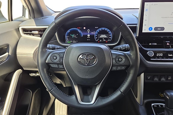 Toyota Corolla Cross 12 of 20