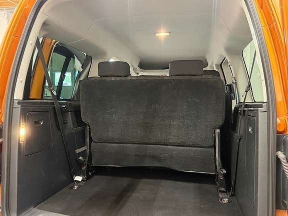 Volkswagen Caddy Maxi 19 of 30