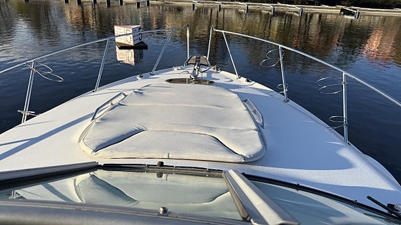 Monterey 282 CR -04 / Volvo Penta 8,1L OSI -07 8 of 17