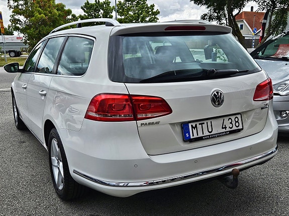 Volkswagen Passat 7 of 14