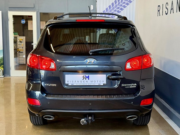 Hyundai Santa Fe 6 of 17