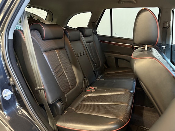 Hyundai Santa Fe 15 of 17