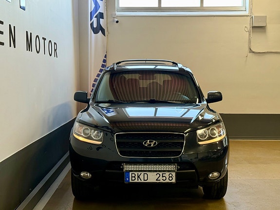 Hyundai Santa Fe 5 of 17