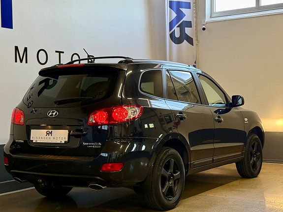 Hyundai Santa Fe 7 of 17