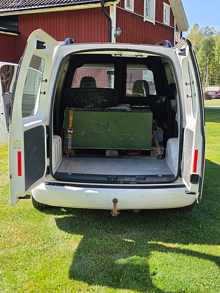 Volkswagen Caddy 2 of 4