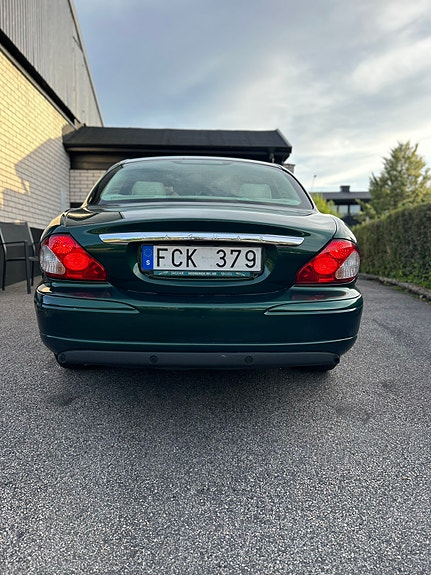 Jaguar X-TYPE 3 of 9