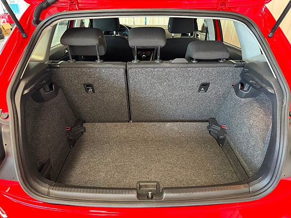 Volkswagen Polo 26 of 26