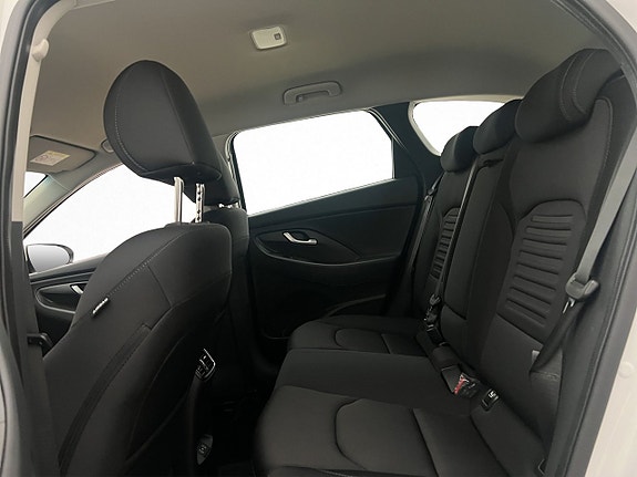 Hyundai i30 10 of 26