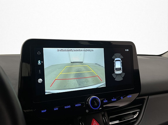 Hyundai i30 16 of 26
