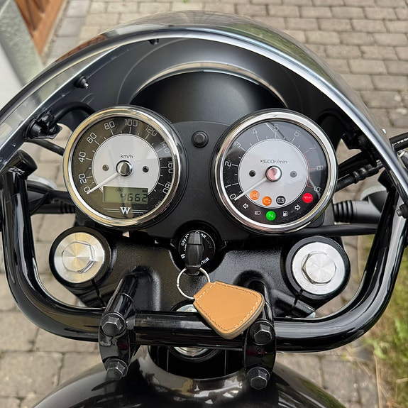 Kawasaki W800, caféracer i modern tappning! A2. 10 of 21