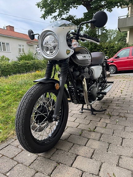 Kawasaki W800, caféracer i modern tappning! A2. 17 of 21