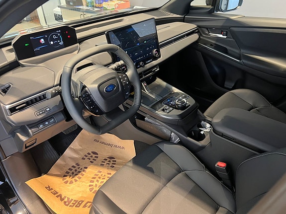 Subaru E-Outback 8 of 18