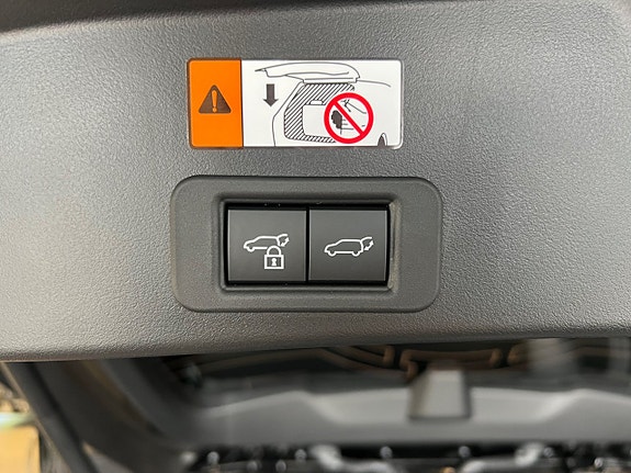 Subaru E-Outback 17 of 18
