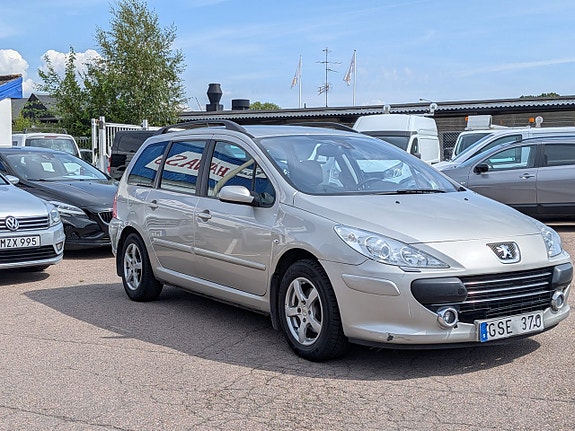 Peugeot 307 2 of 12