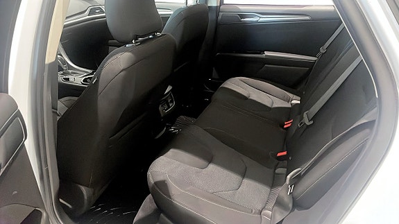 Ford Mondeo 5 of 9