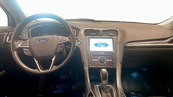 Ford Mondeo 4 of 9