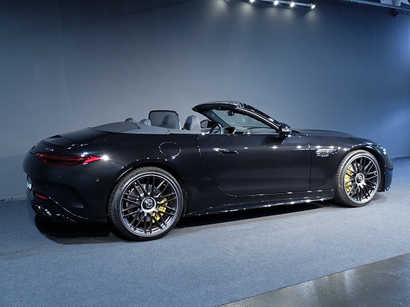 Mercedes-Benz SL63 3 of 7