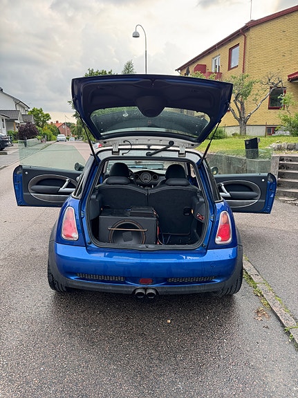 MINI Cooper S 8 of 8