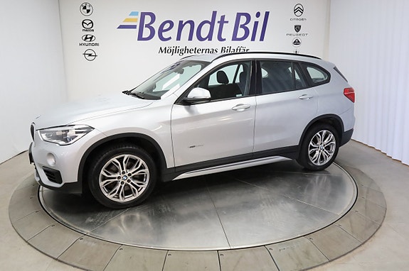 BMW X1 4 of 23