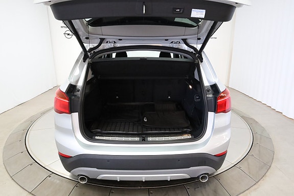 BMW X1 9 of 23