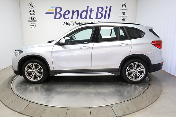 BMW X1 5 of 23