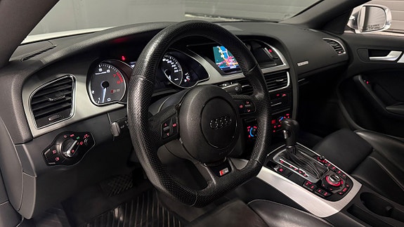 Audi S5 13 of 25