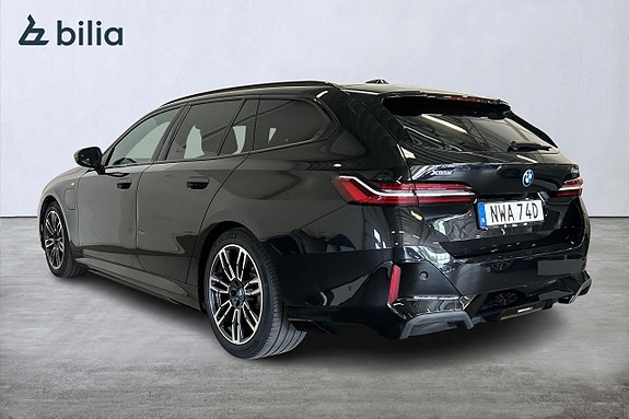 BMW 530e 5 of 23