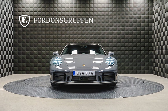 Porsche 911 13 of 27