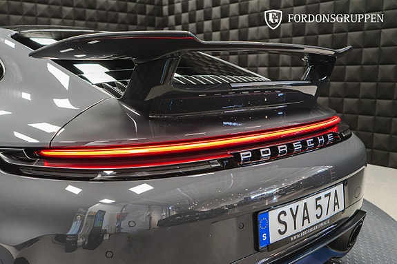 Porsche 911 6 of 27