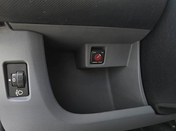 Peugeot 107 11 of 12