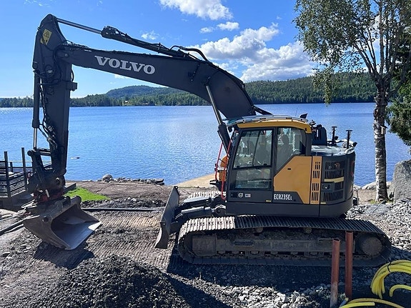 Volvo ECR 235 med 3D Grävsystem 2 of 22