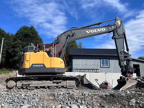Volvo ECR 235 med 3D Grävsystem 7 of 22