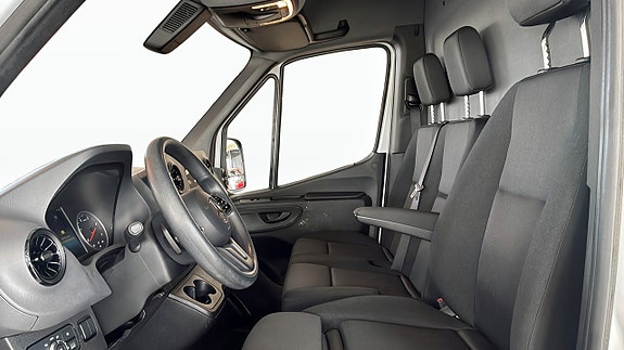 Mercedes-Benz Sprinter 317 5 of 11