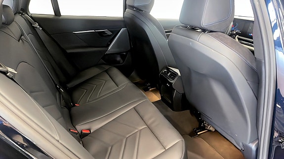 BMW 530e 5 of 10