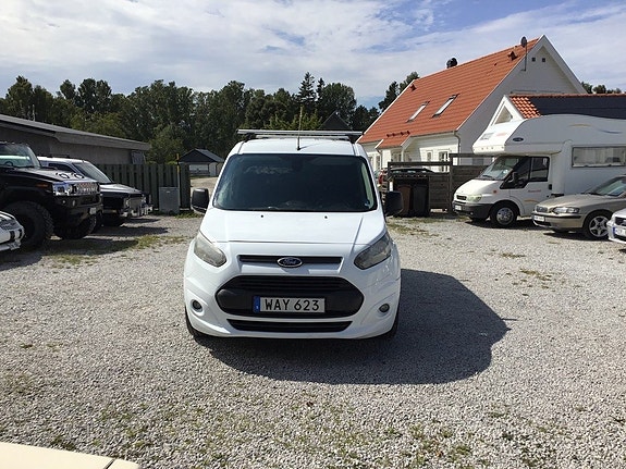 Ford Transit Connect 25 of 28