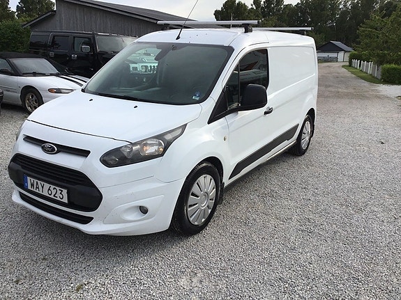 Ford Transit Connect 6 of 28