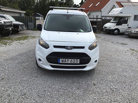 Ford Transit Connect 5 of 28