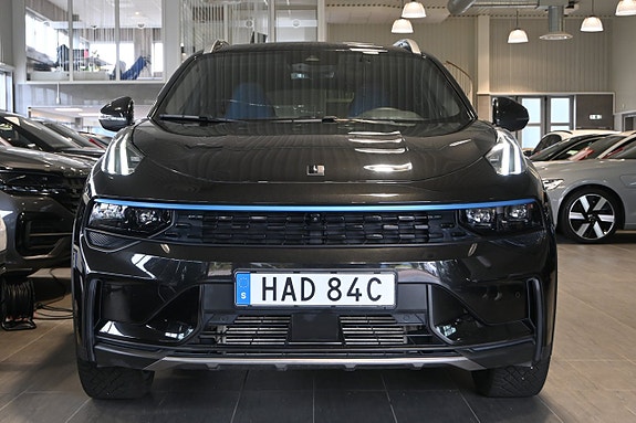 Lynk & Co 01 5 of 23