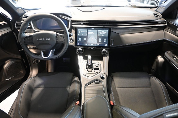 Lynk & Co 01 9 of 23