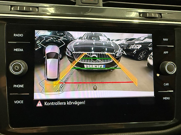 Volkswagen Tiguan Allspace 26 of 29