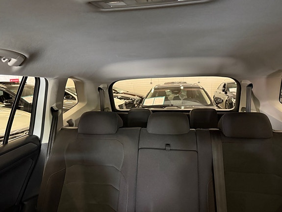 Volkswagen Tiguan Allspace 22 of 29