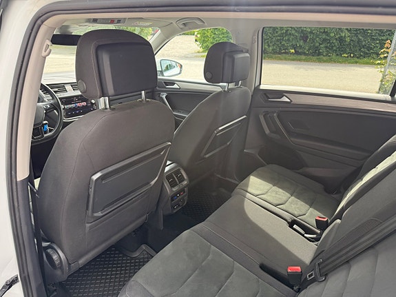 Volkswagen Tiguan Allspace 8 of 29
