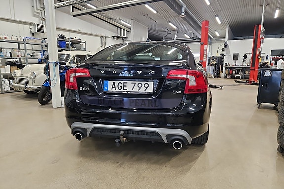 Volvo S60 6 of 19