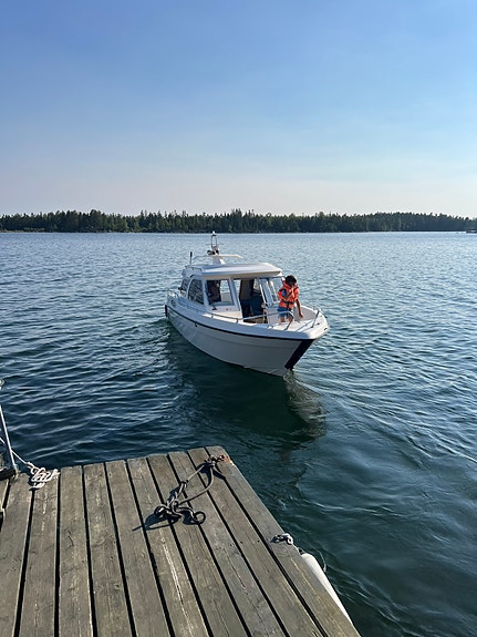 Fin praktisk daycruiser/ transport o utflyktsbåt 3 of 6